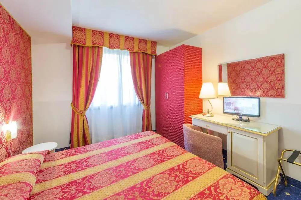 Laerte Palace Hotel Mogliano Veneto 4*,